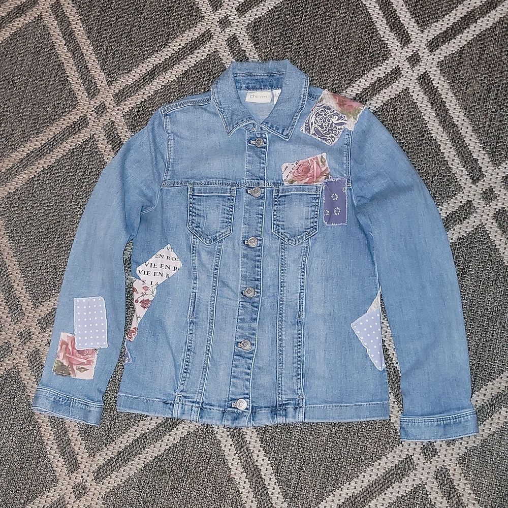 Chicos Patchwork Stretch Light Wash Oversized Jean Jacket Size 0 Small 4 - Picture 2 of 9